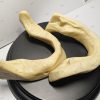 Front View of Mandible Dental Implant Model High-fidelity mandibular dental implant training model showing the front structure of the mandibular body and ramus for surgical teaching